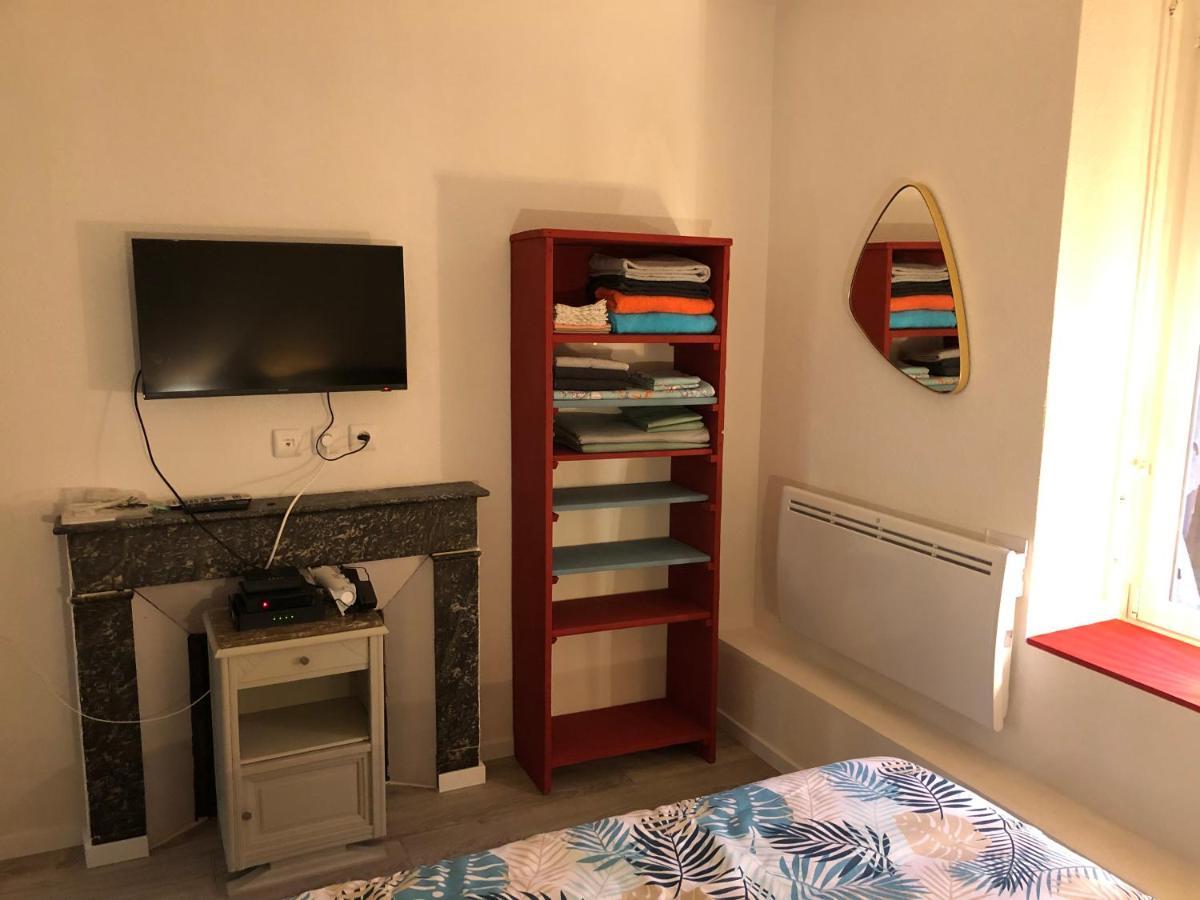 Chez Julien: Appartement Confort Plein Centre 吕内维尔 外观 照片